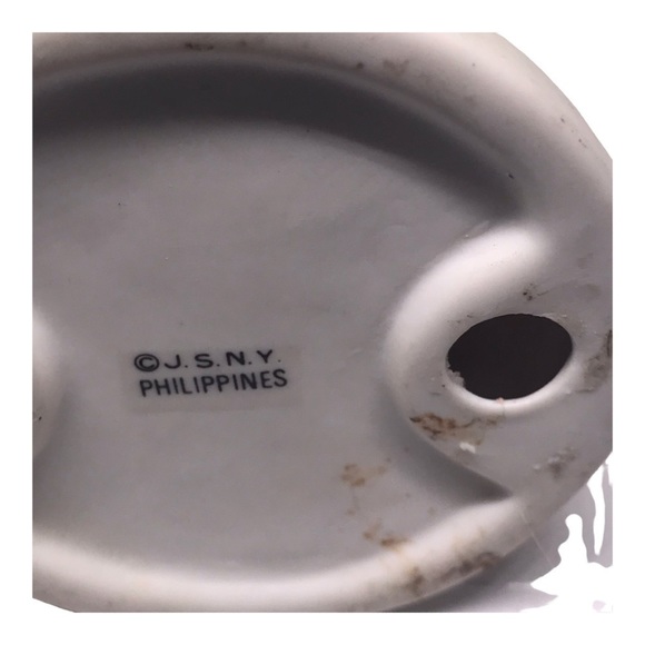 Vintage J.S.N.Y. Philippines Boy with Guitar Standing Next to Tree Figurine - Picture 5 of 5